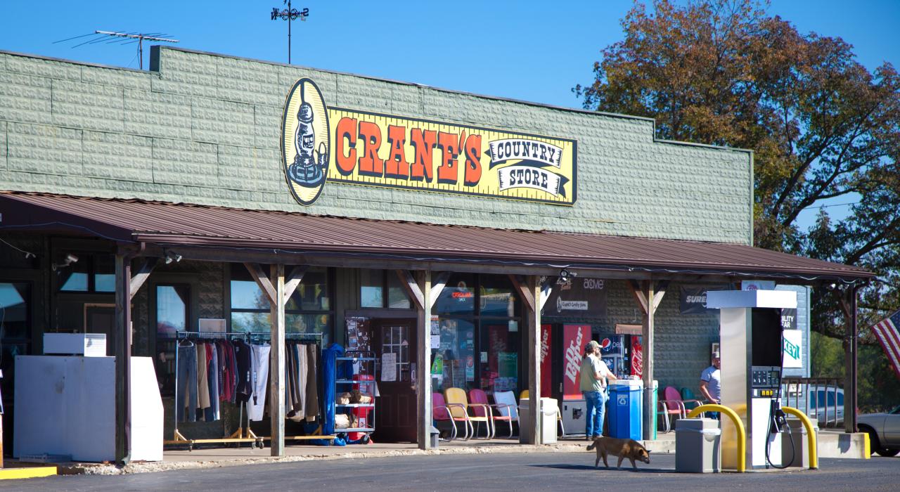 在 Crane’s Country Store 商店里走入历史