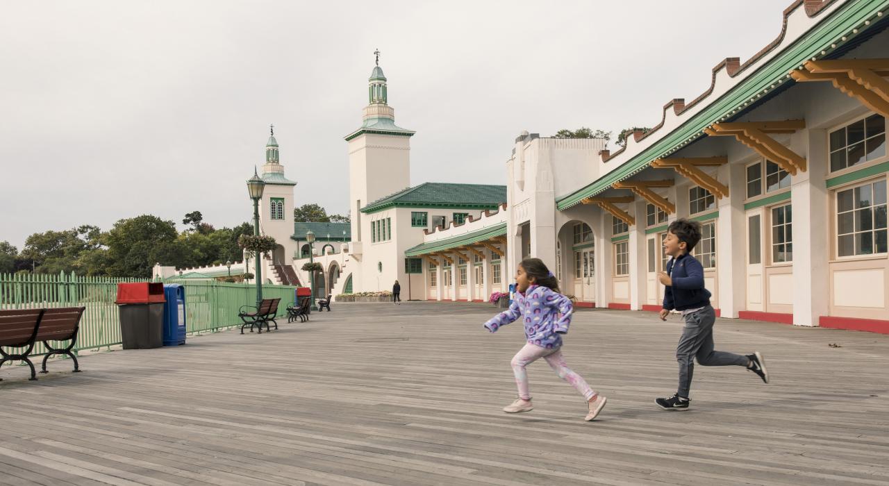 莱伊市韦斯特切斯特儿童博物馆外的亲子欢乐时光 莱伊市韦斯特切斯特儿童博物馆外的亲子欢乐时光