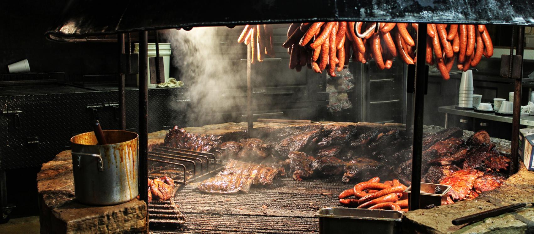 奥斯汀 The Salt Lick 餐厅的德州风味烧烤炉 奥斯汀 The Salt Lick 餐厅的德州风味烧烤炉