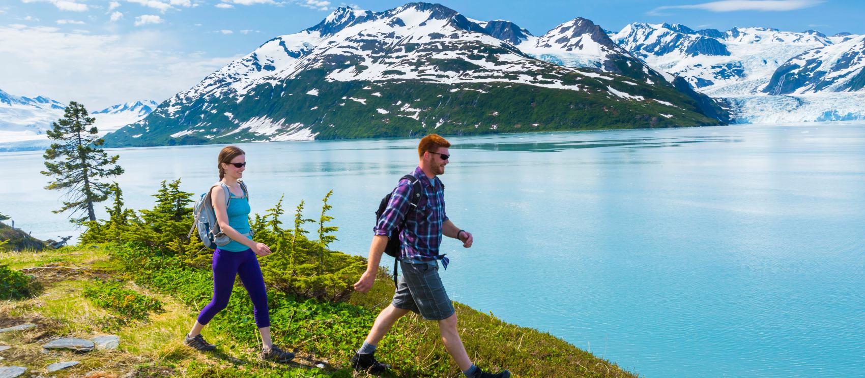 在威廉王子海峡徒步旅行