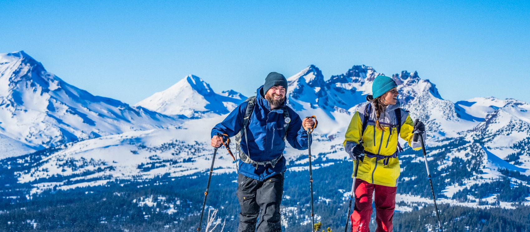 雪鞋徒步穿越三姐妹山